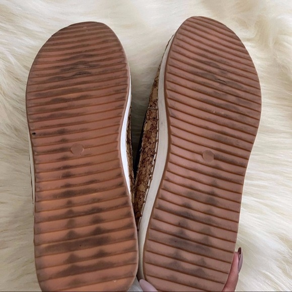 Basics Orthopedic Slip-on Shoes Size 7.5 - Picture 7 of 9